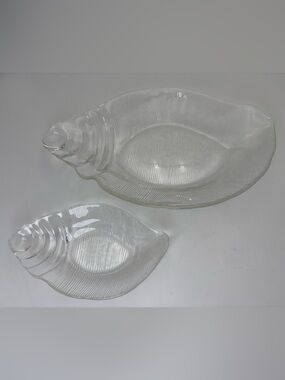 Italian Coastal Vintage Glass Shell-Shaped Serving Dishes - Heavy and Textured